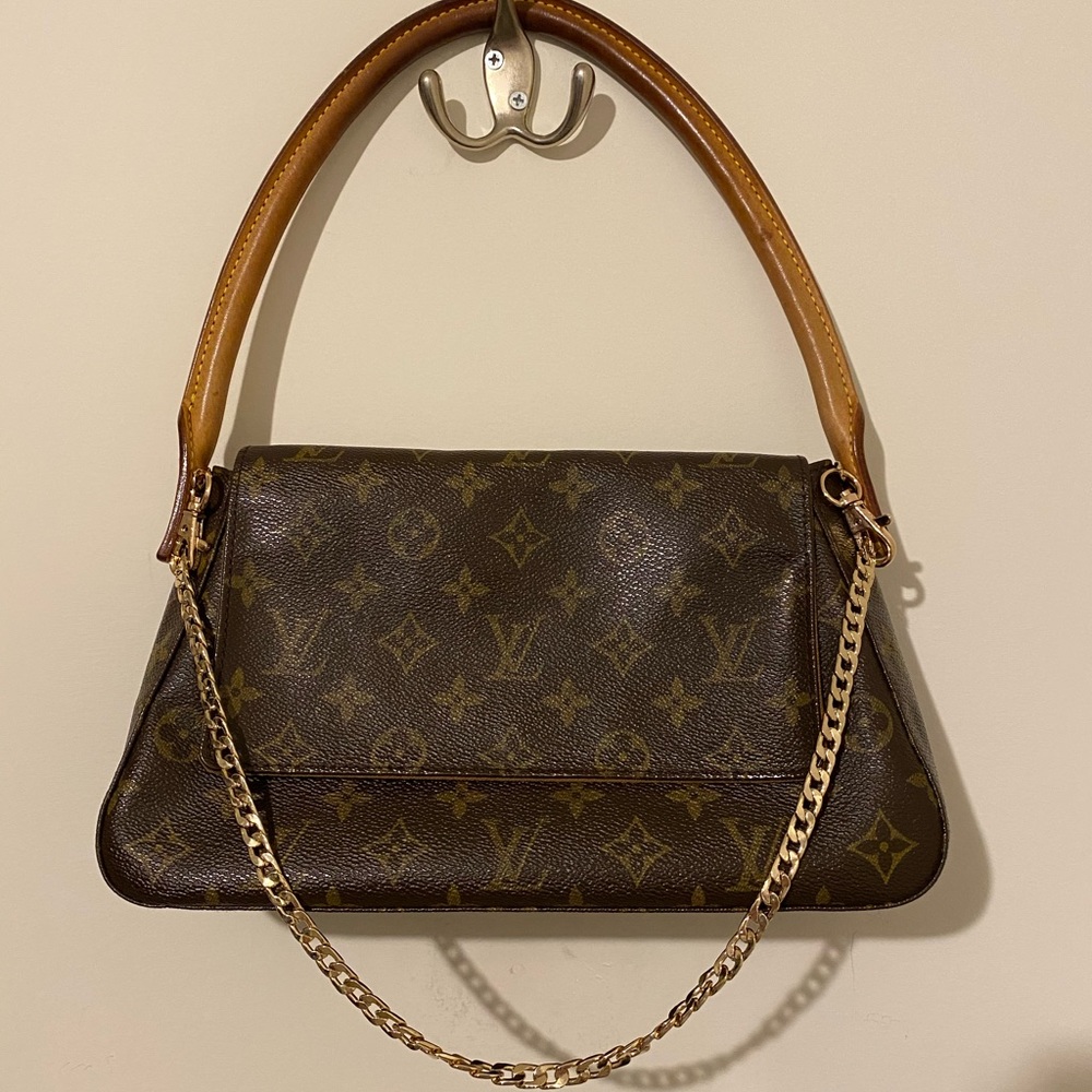 💯 Louis Vuitton purse BUNDLE like new with dust bag and teddy bear keychain - Picture 8 of 16